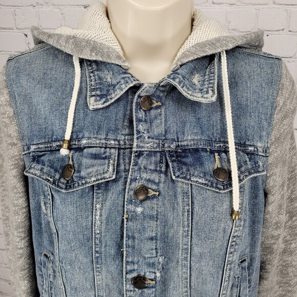 Free People Blue Denim Distressed Removable Knit Hood Jean Jacket Size Small S - Picture 7 of 14